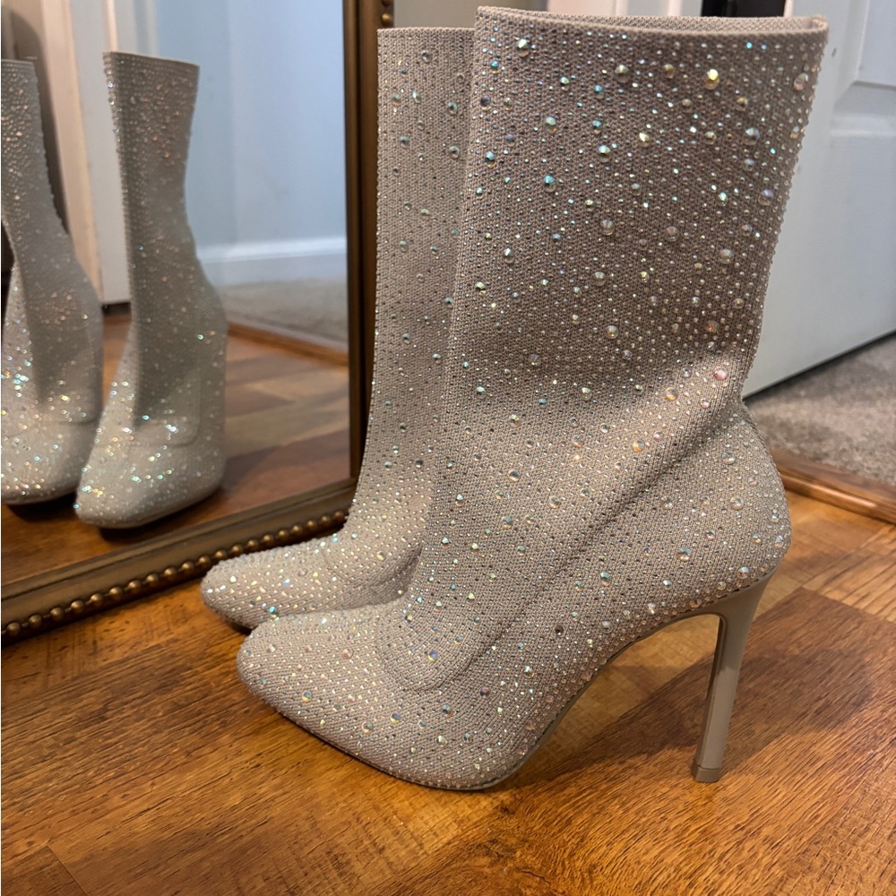 Metropolitan View Stiletto Mid-calf Boot